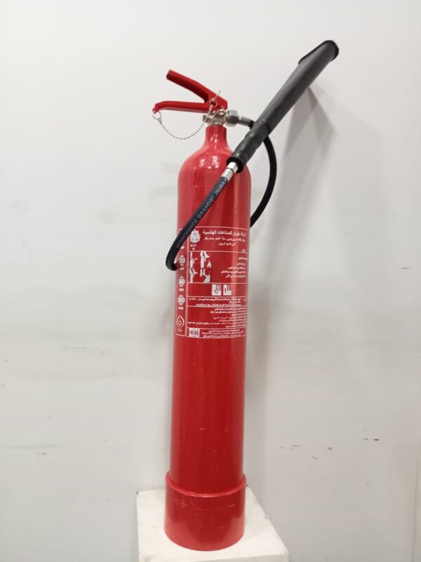 جهاز إطفاء الحريق (كربون)‎ سعة 6 كجم