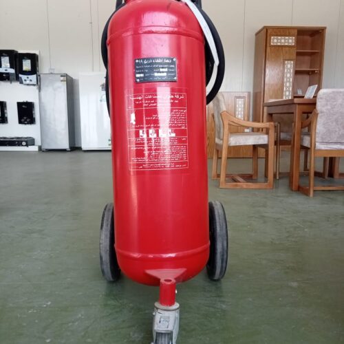 730a837e-df55-4366-b852-4ddf97775b15 جهاز إطفاء حريق ذات الخرطوشة الخارجية سعة 50 كجم بودرة كيماوية جافة