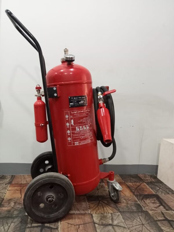 7c27e756-4357-400b-b8db-df21001be706 جهاز إطفاء الحريق الرغوي 50 لتر خرطوشة خارجية