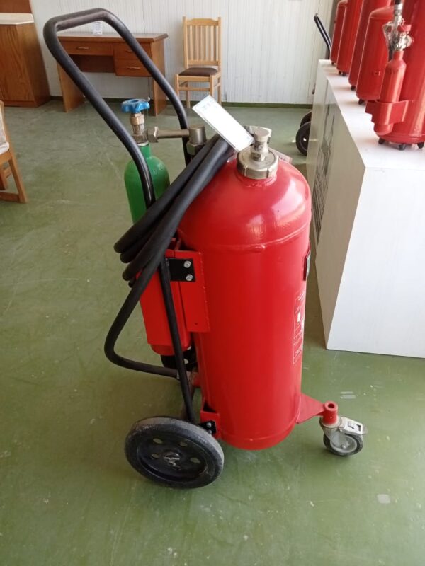 جهاز إطفاء حريق ذات الخرطوشة الخارجية سعة 50 كجم بودرة كيماوية جافة